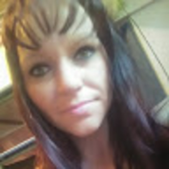 Meet your Posher, Ashley - Picture 1 of 1